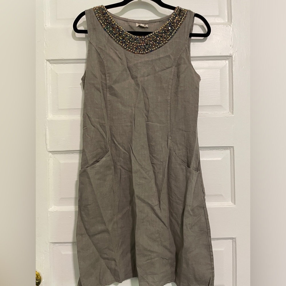 Buy 4, Get 1 Free - LINA TOMEI LINEN DRESS (with pockets!) WOMEN’S SIZE M